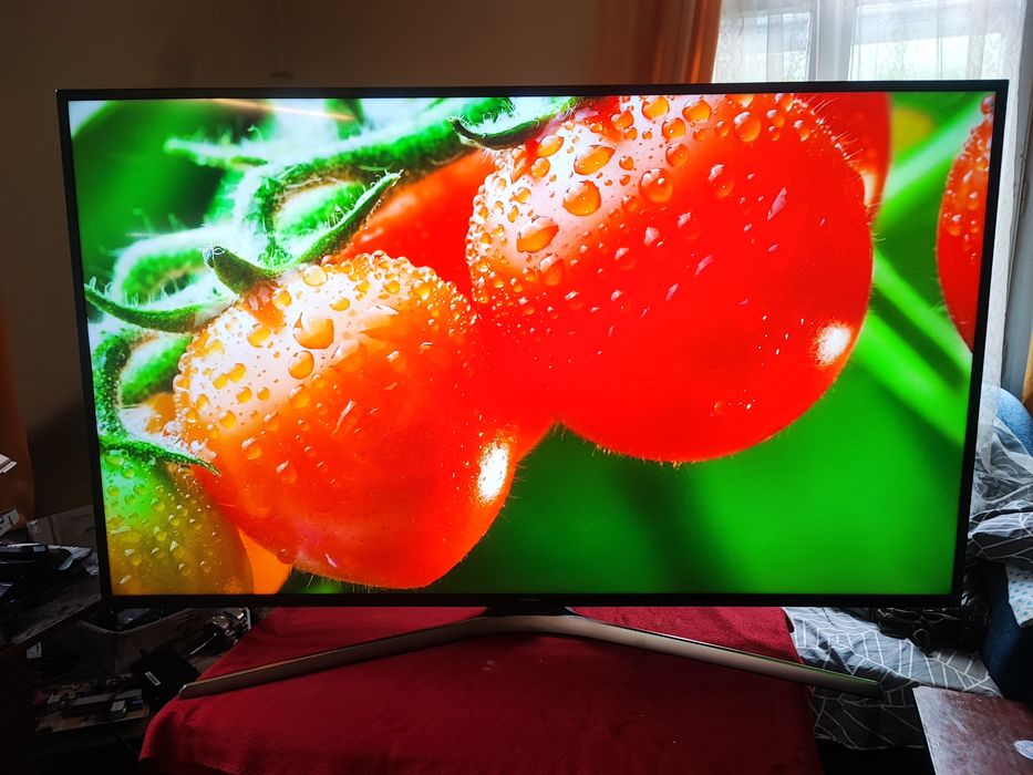 Телевізор samsung 58"