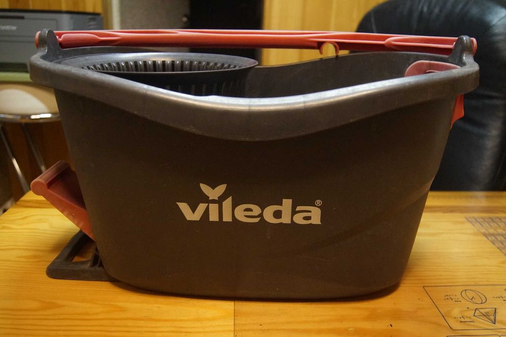 wiadro obrotowe mop vileda uszkodzone