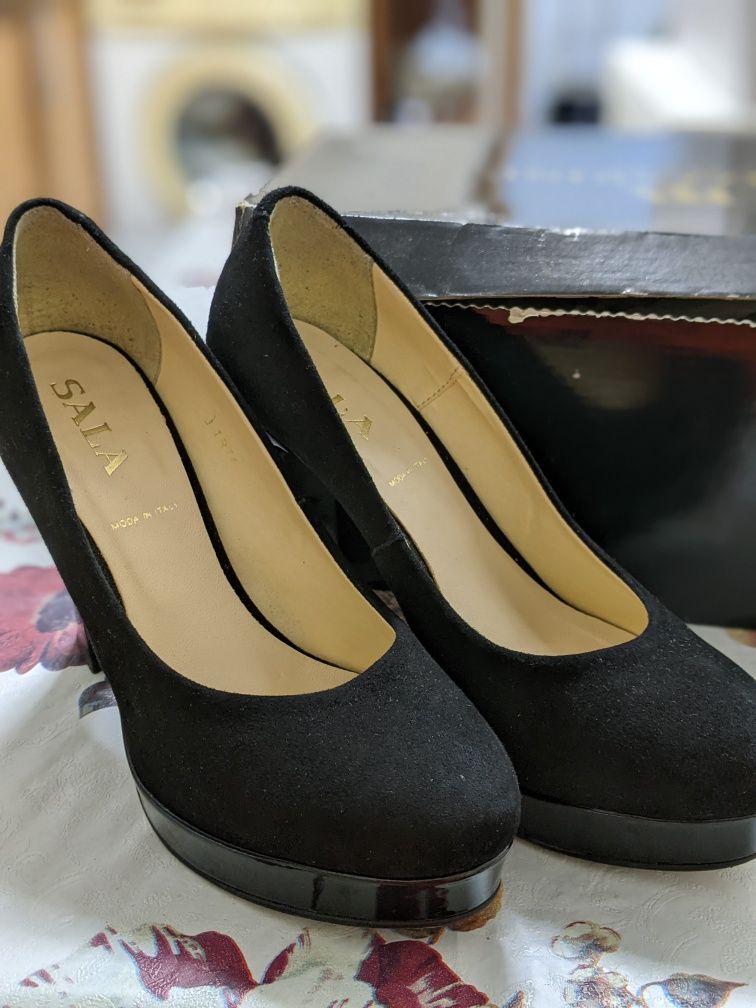 Туфлі чорні 37 розмір (Італія)