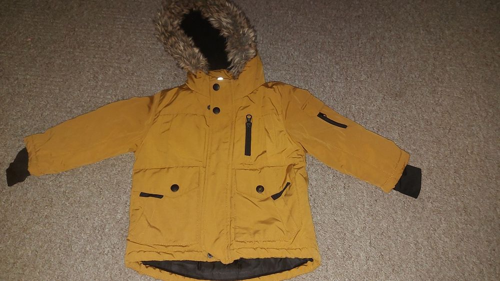 Дитячі зимні куртки