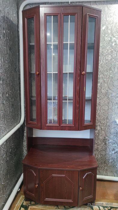 Стінка (частинка) безкоштовно