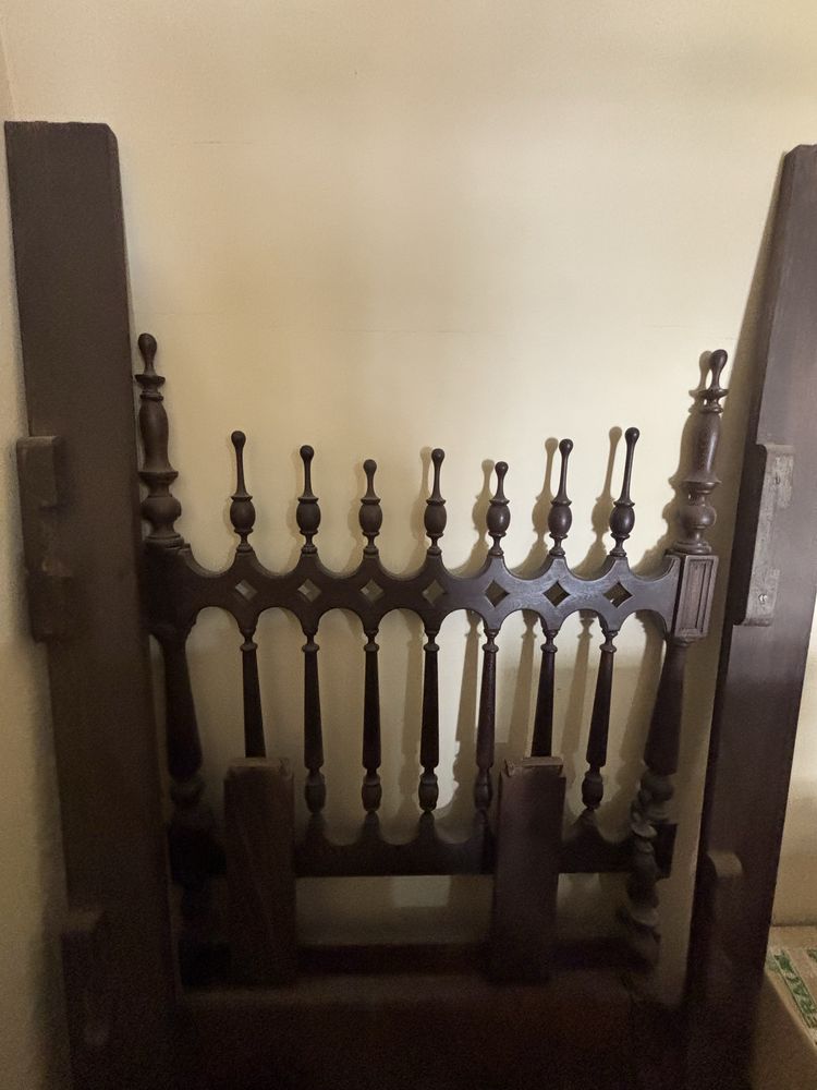 Cama solteiro pau prero