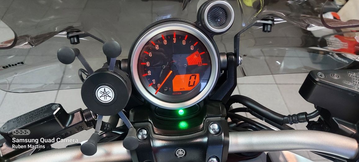 Yamaha V-max 1700cc Full Power (como nova)