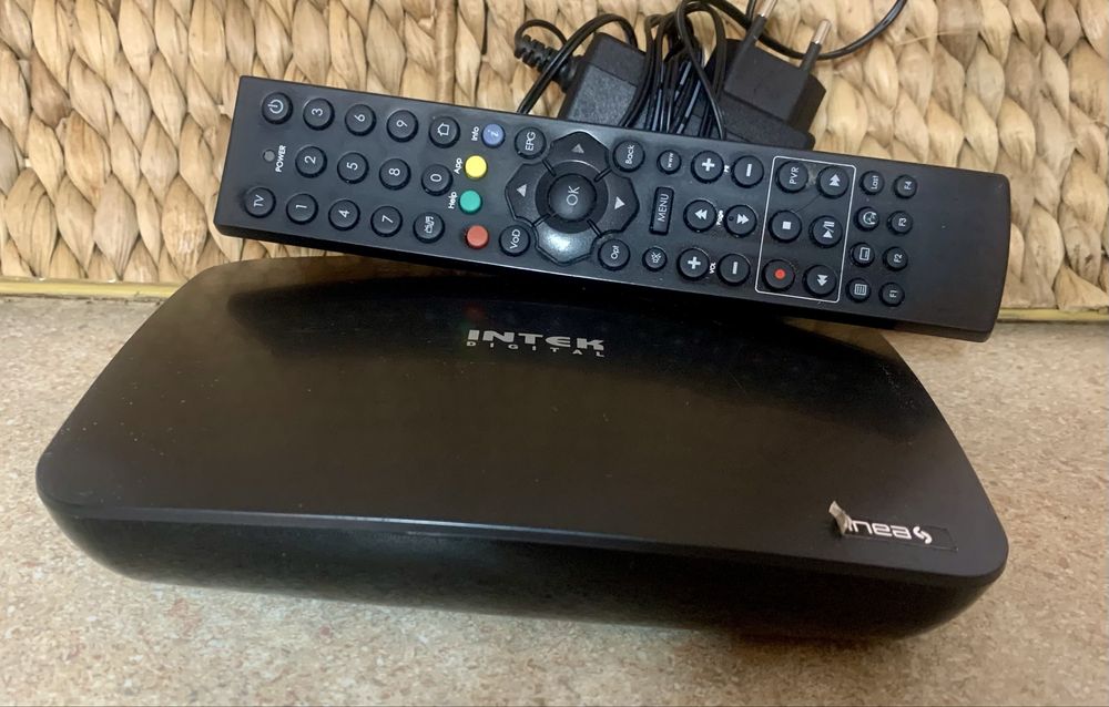 Dekoder tuner - DVB-C INTEK DIGITAL