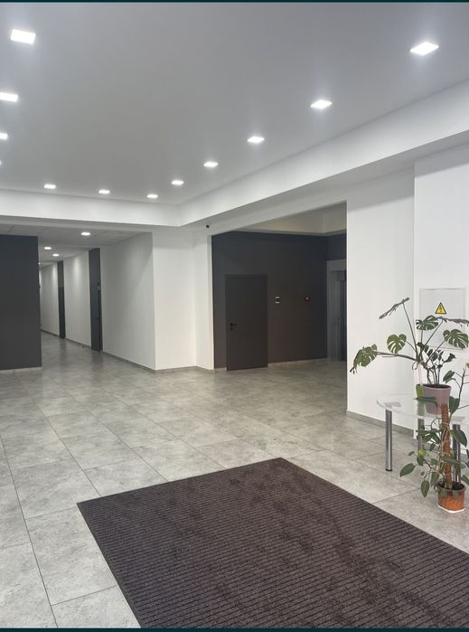 Сдам современный офис 27 кв.м., центр, пл.Шевченко, без доп платежей!