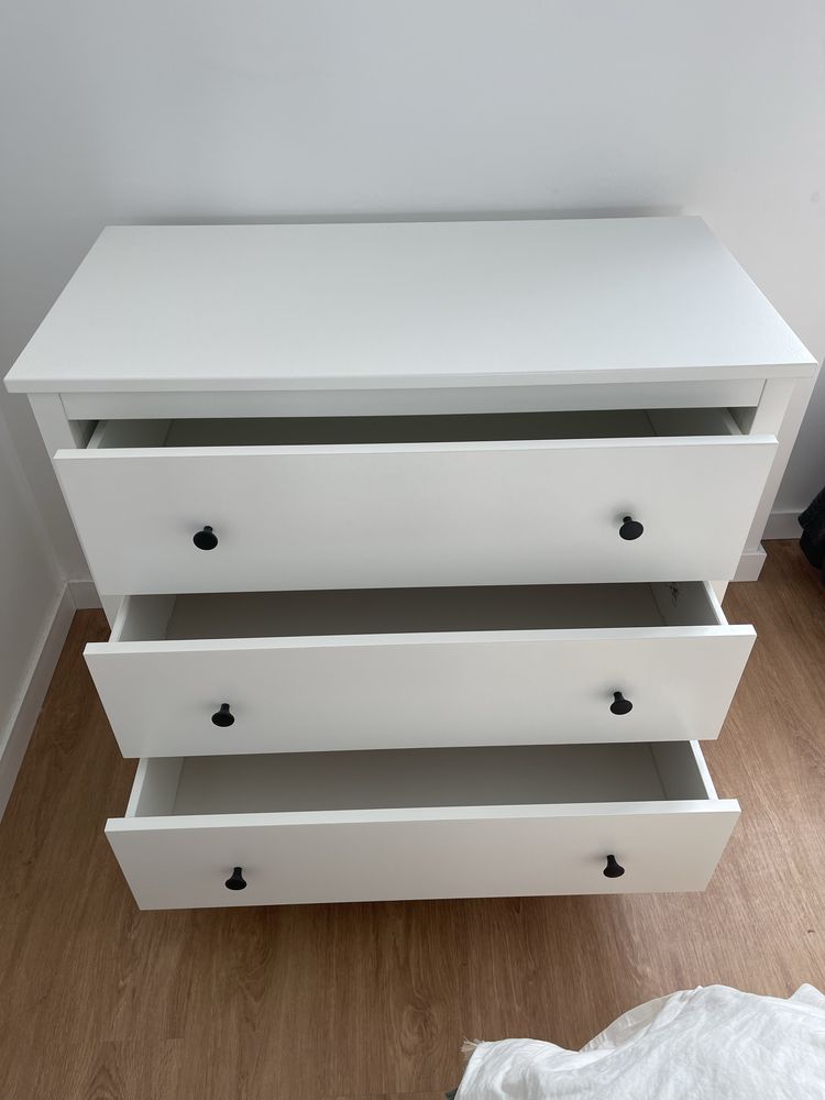Cómoda Koppang c/ 3 gavetas