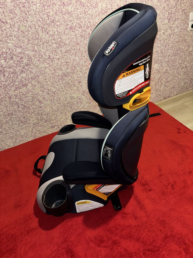 Автокрісло chicco kidfit 2/3