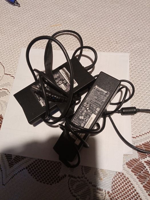 Zasilacz,ładowarka,do laptopa,Asus,acer,Lenovo,toschiba,hp,
