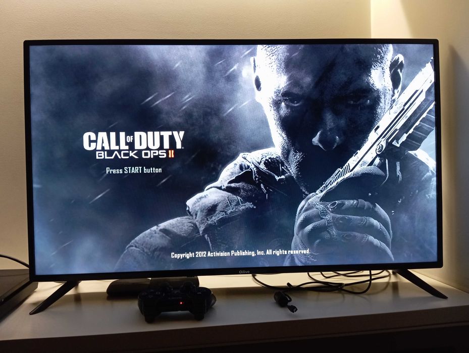 PS3 500GB PlayStation 3, comando Sony, 10 jogos (faço retoma de jogos)