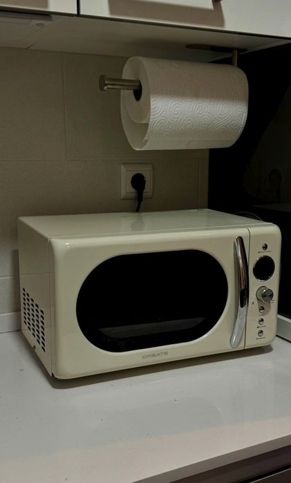 Micro-ondas Retro Create grill digital 900 W
-
