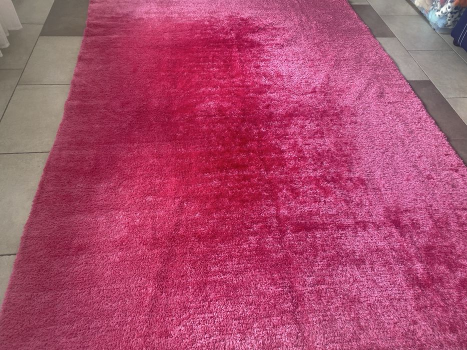 Carpete rosa mais tapete redondo rosa