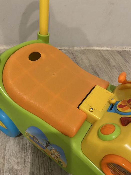 Дитяча машинка, толокар