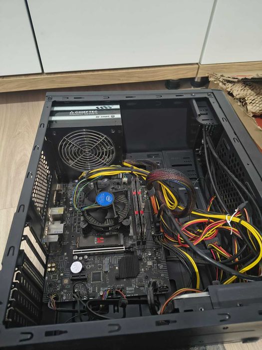 Komputer stacjonarny i5- 10400f