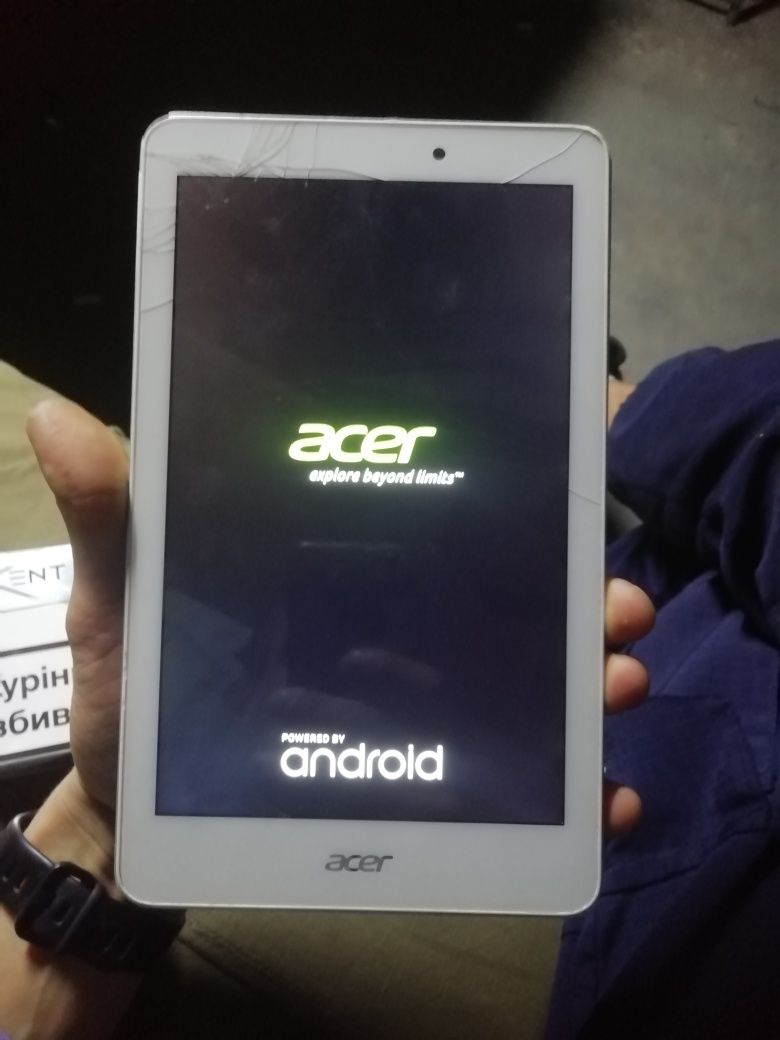 Планшет Acer 8 дюймів...