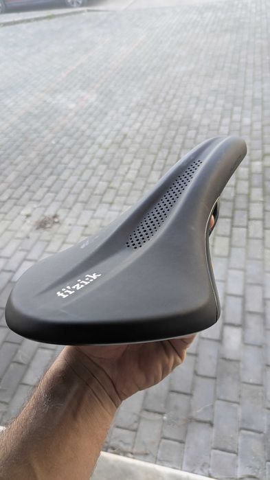 Selim Fizik Aliante R5 150mm
