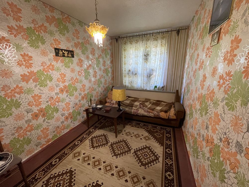 Продам 3-х комн Революционная 34. Соцгород. Брежневка, не угловая