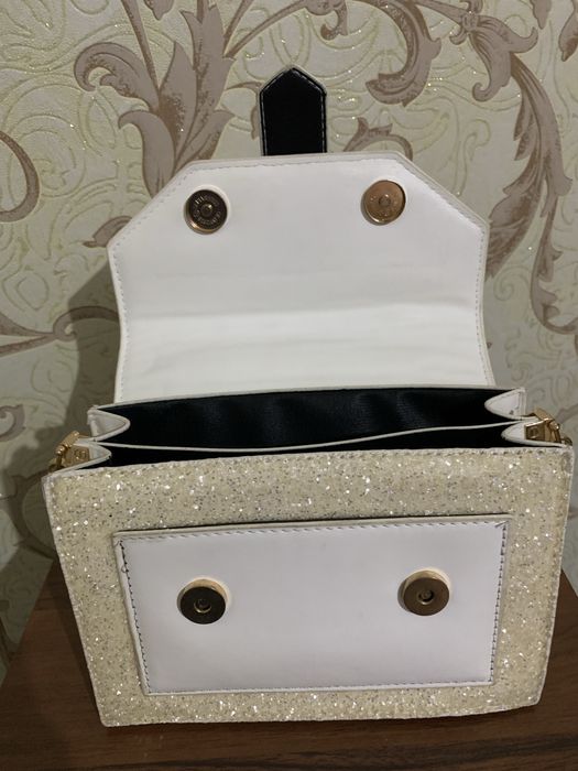 Продаю стильну сумочку