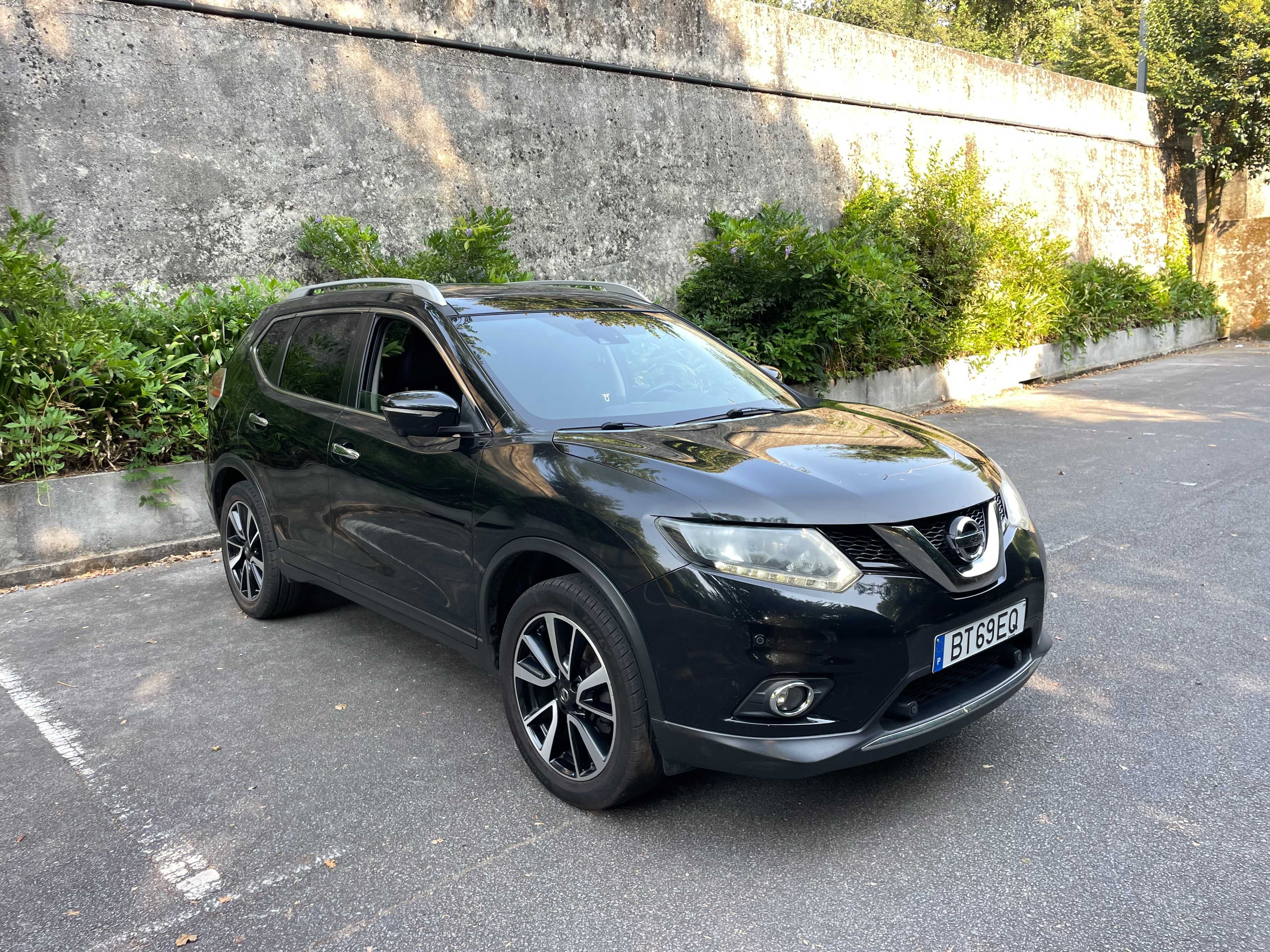 Nissan X-Trail 1.6 dCi - 7 Lugares - Bom estado