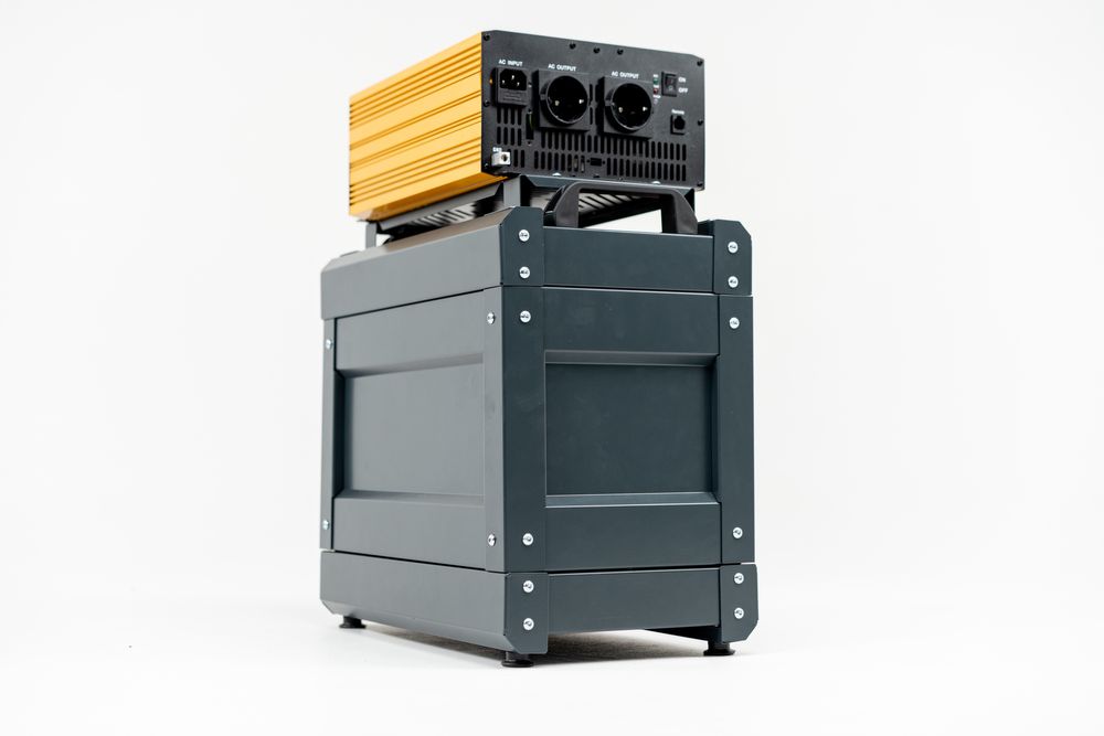 Акумуляторна батарея