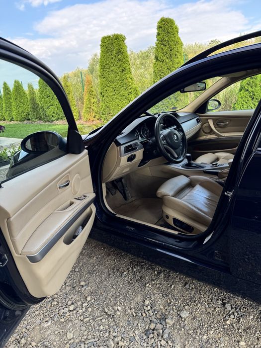 Bmw 3 e91 e90 manul skóra duza navi ladna