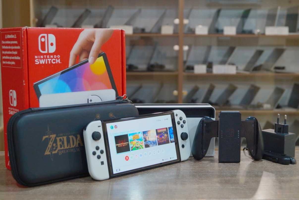 Ігрова приставка Nintendo Switch OLED TVOYO
