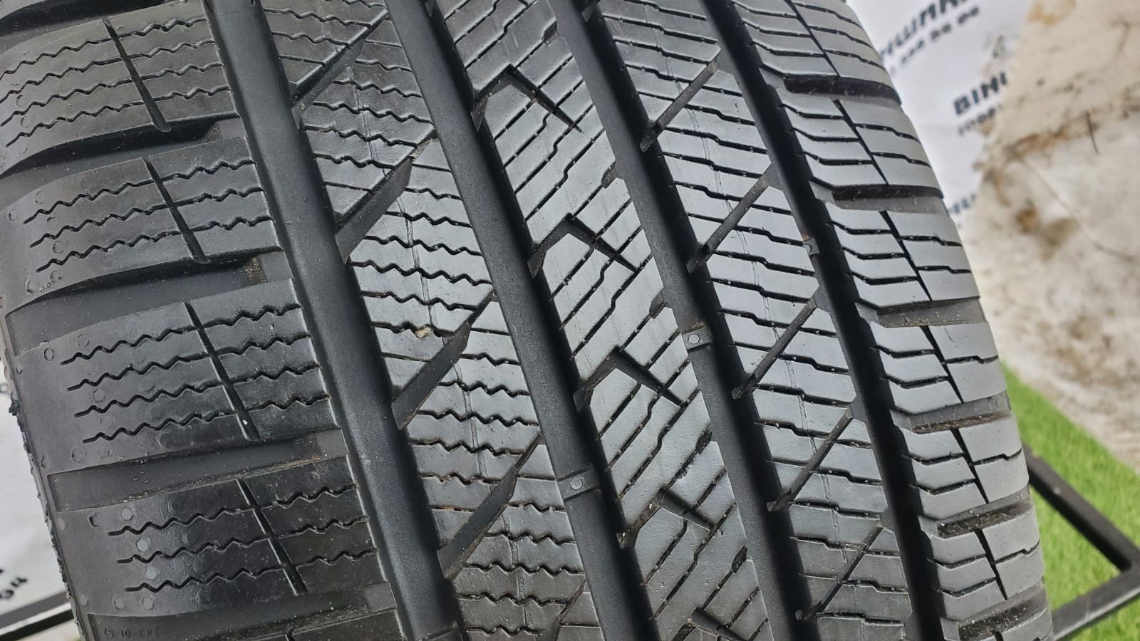 Шина 225/55 R 17 Vredestein Quatrac PRO. Одне колесо. Розпаровка.