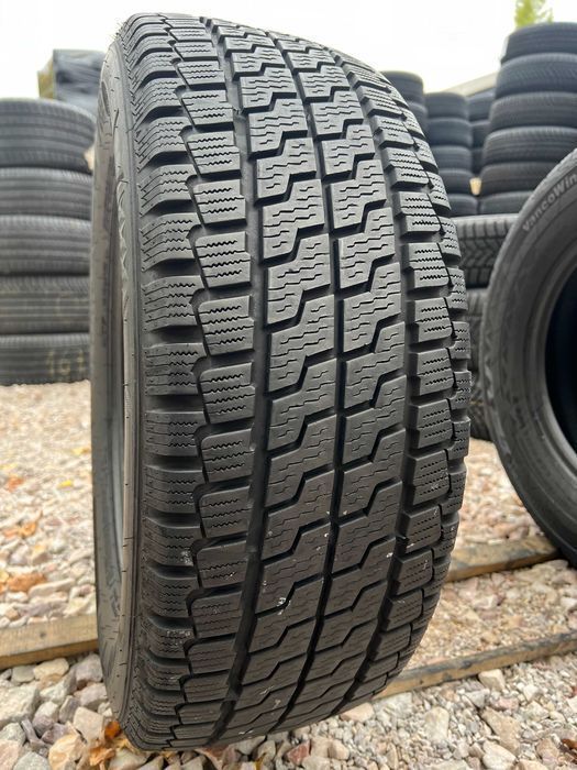 Opona wielosezonowa 235/65/R16C Nexen Nblue 4Season VAN / 21r - 1 szt