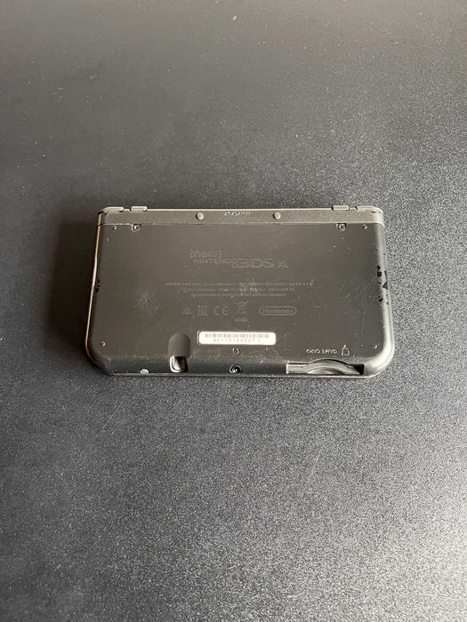 New Nintendo 3DS XL Preta Dual IPS com 100+ Jogos