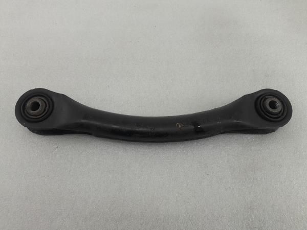Braço de suspensão trás esquerdo FORD Focus II (DA_)