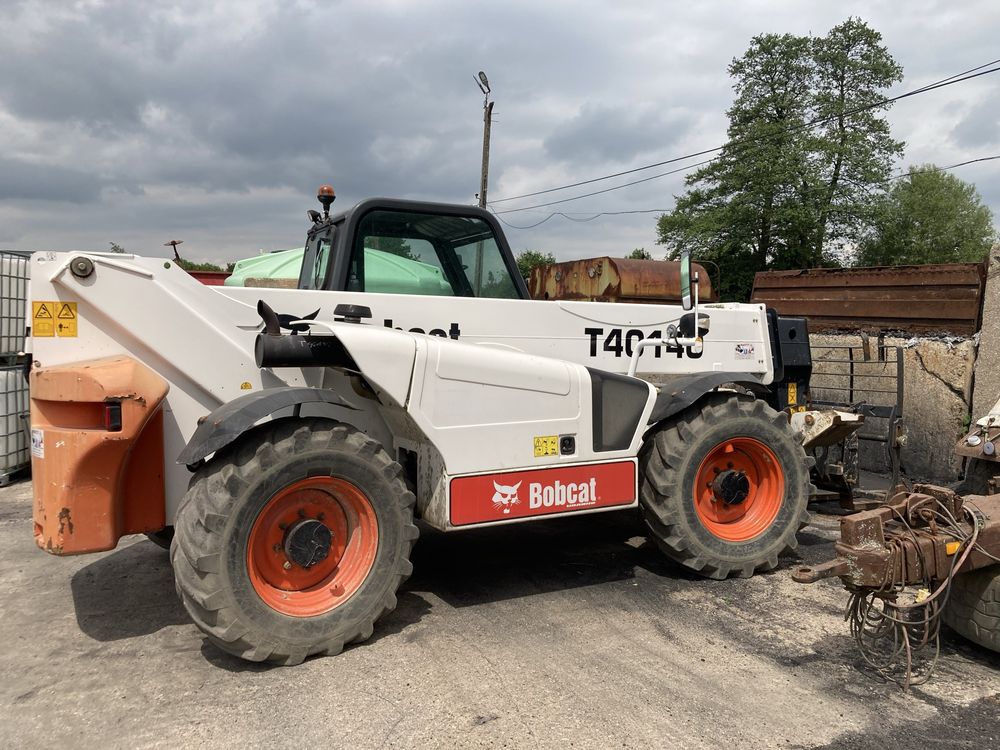 Ładowarka teleskopowa Bobcat T40-140 JCB