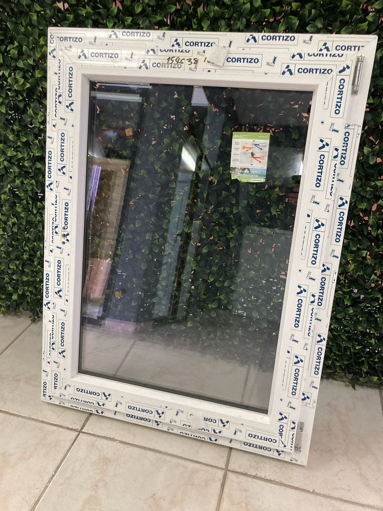 Janela pvc nova ja disponivel
