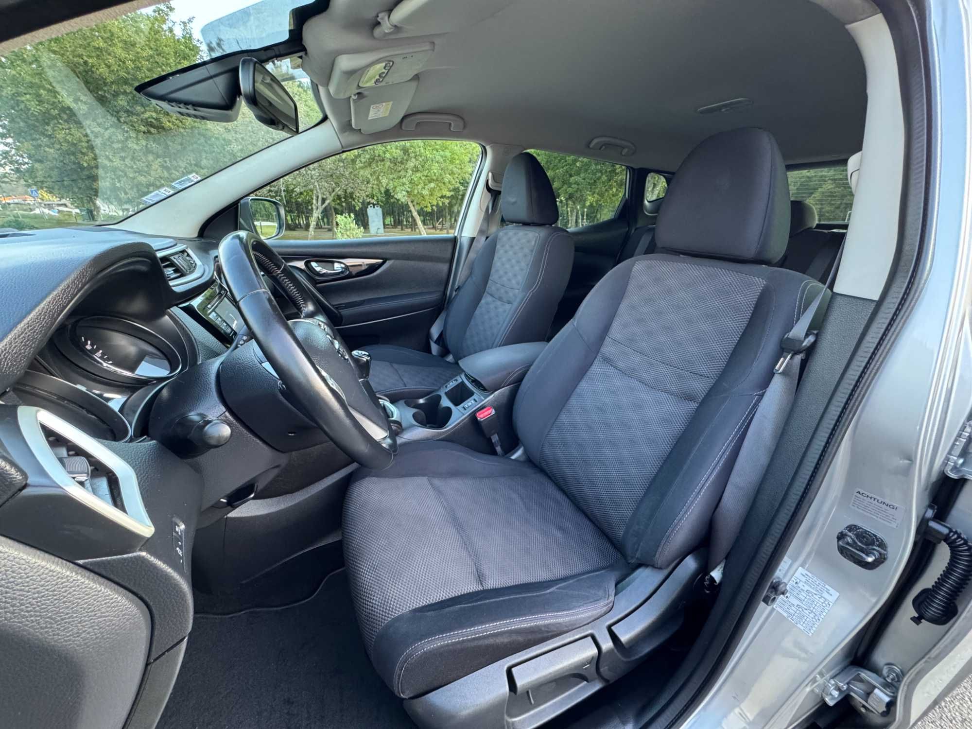 Nissan Qashqai 1.6Dci N-Connecta - Trato de Financiamento