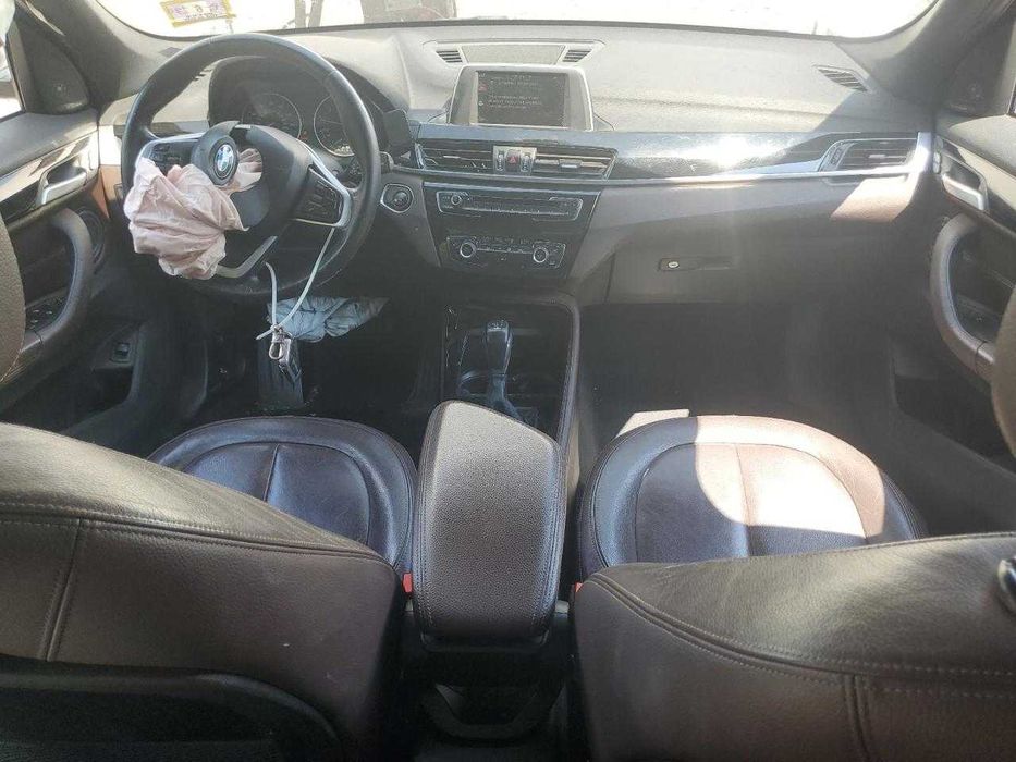 В дорозі BMW X1 series F48 28i 2016