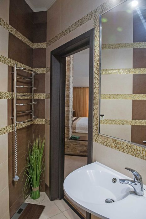 3к, 90 м2, Поділ, вул. Щекавицька 30/39, метро Котрактова площа