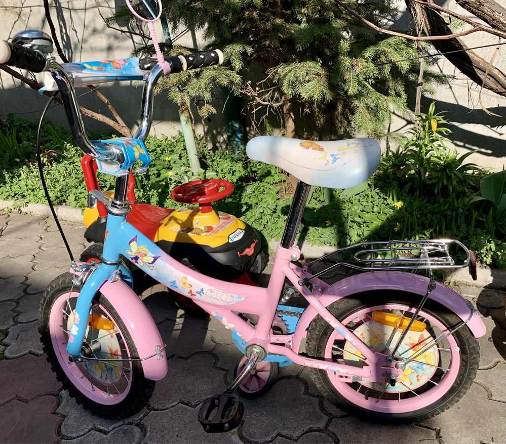 Детский велосипед для девочек (от 4-х до 8-ми лет)
