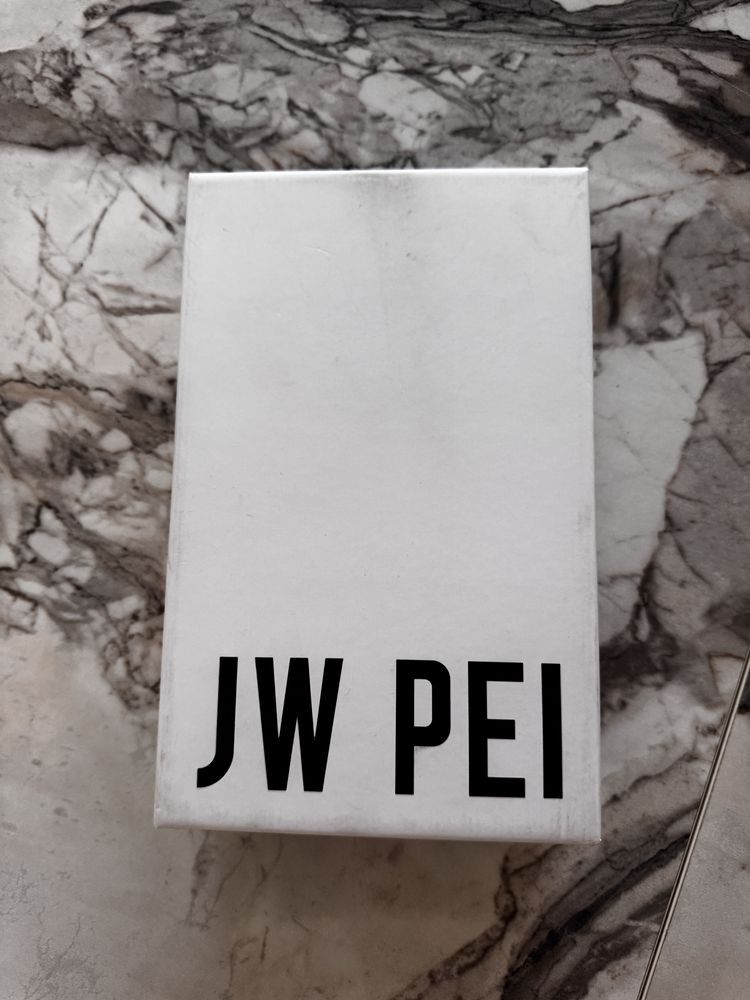 Сумка сумочка коктейльна чорна JW PEI