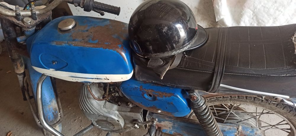 Vendo motorizada