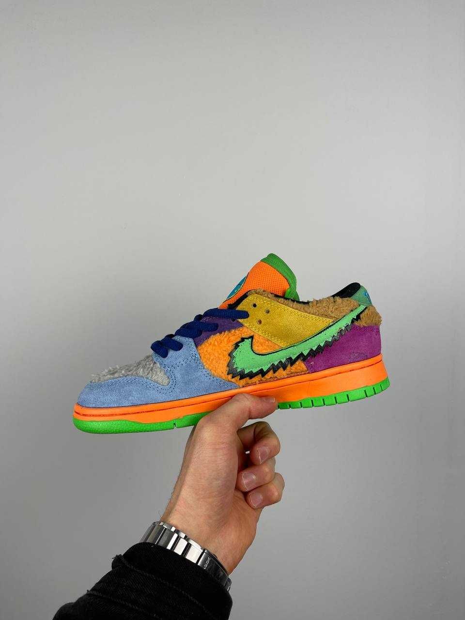 Чудові кросівки Nike SB Dunk Low x Grateful Dead Bears Multicolor