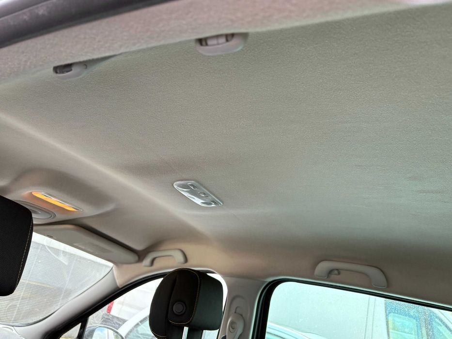 Renault Grand Scenic Preto