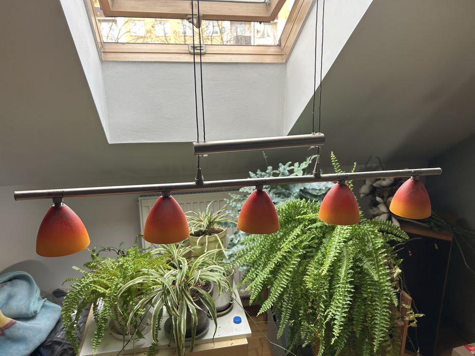 Lampa wiszaca nad stół z regulacją natężenia