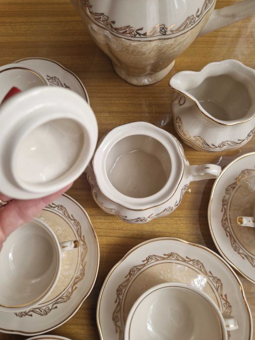 Chodzież porcelana serwis kawowy na 6 os PRL