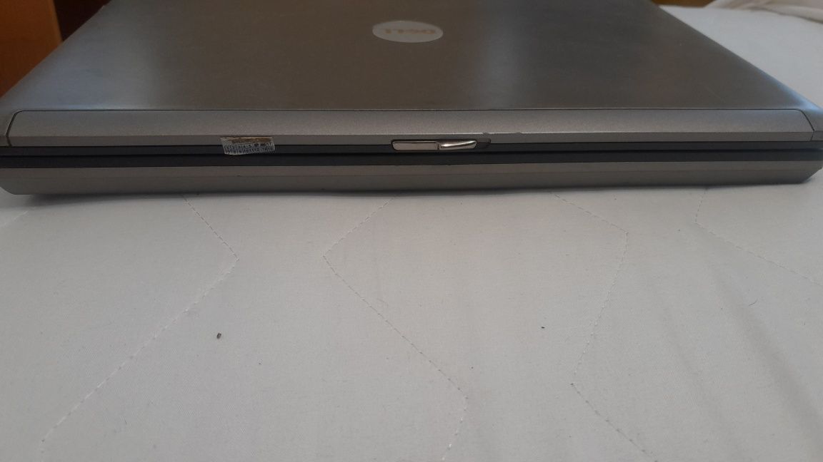 Dell Latitude d830