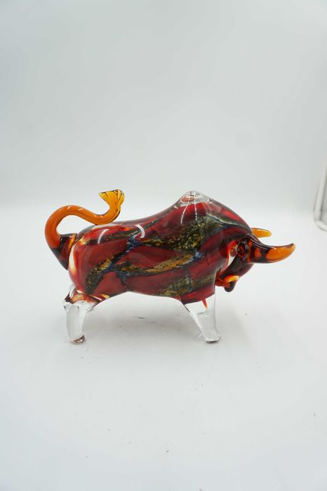 SZKLANA figura styl murano-byk symbol siły