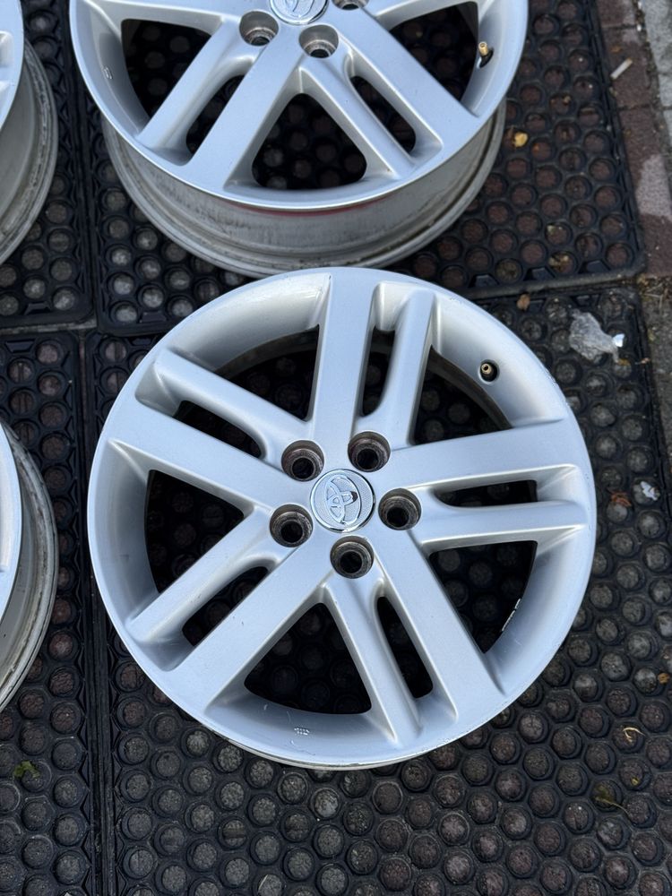 Диски оригінал toyota corolla celica avensis prius auris 5 100 r16