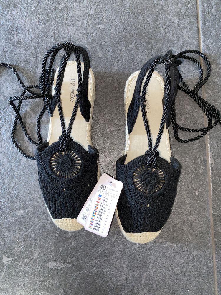 Nowe sandaly espadryle CCC