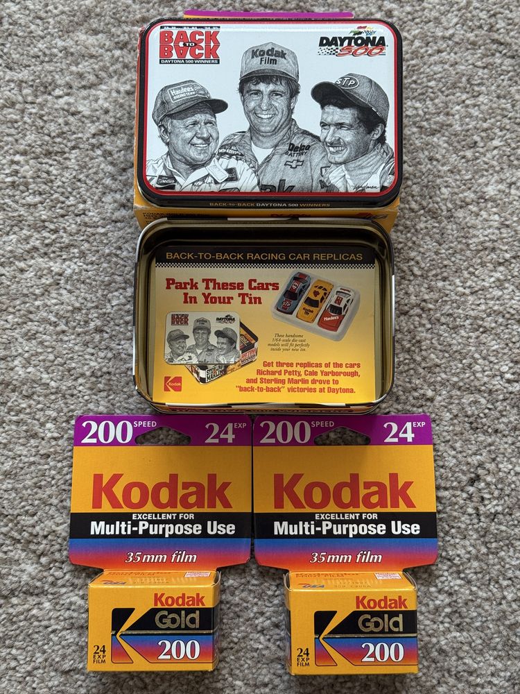 Kodak Gold 200 Daytona 500 подарунковий набір з двох кольорових плівок