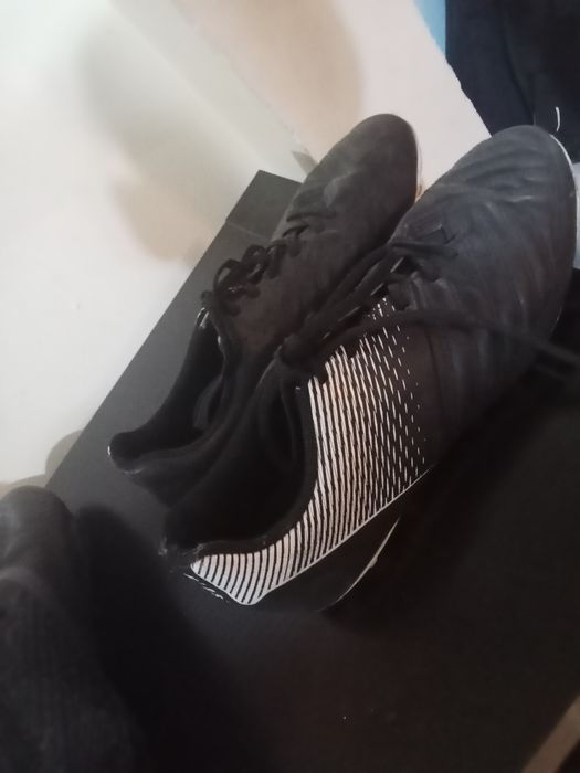 Chuteiras TAM 40 como novas