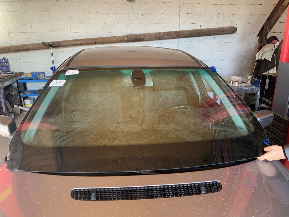 Лобове скло BMW е90-91