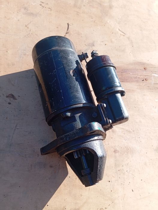 Продам стартер Т-25