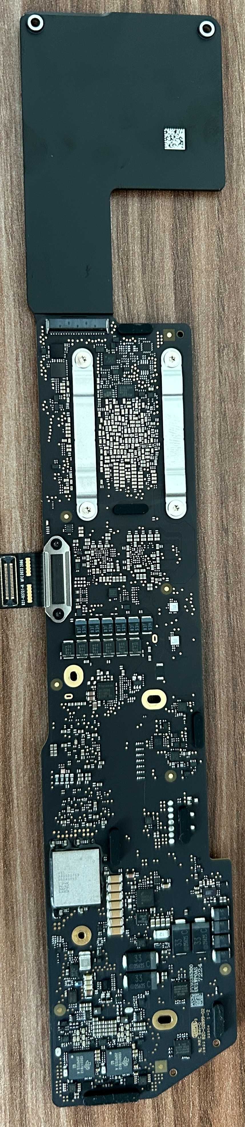 Płyta główna Apple MacBook Air 13 Retina A2337 M1 Blokada ICLOUD